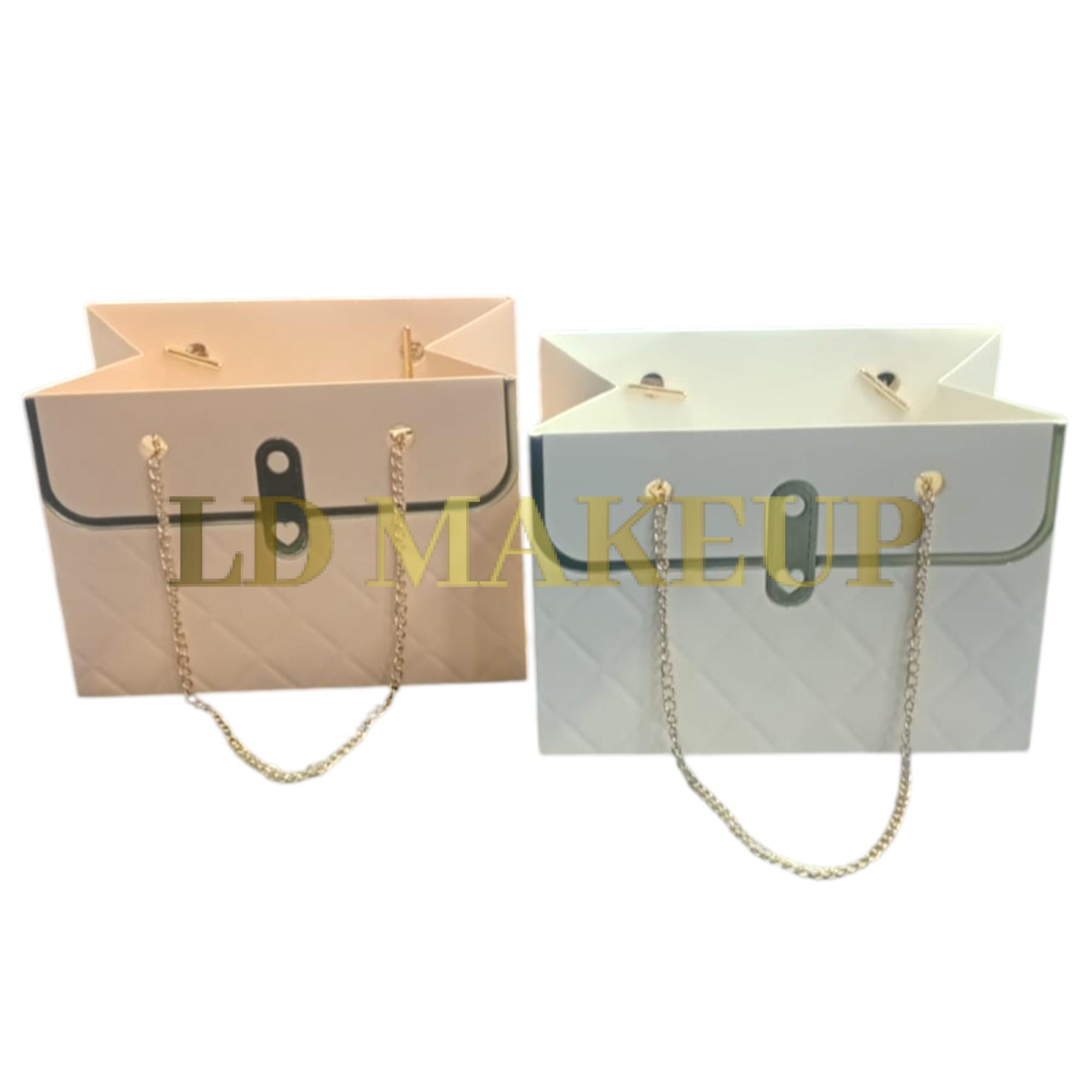 Bolsas Cartera con cadena para combos 10x15 (cuatro blancas y cuatro nude)