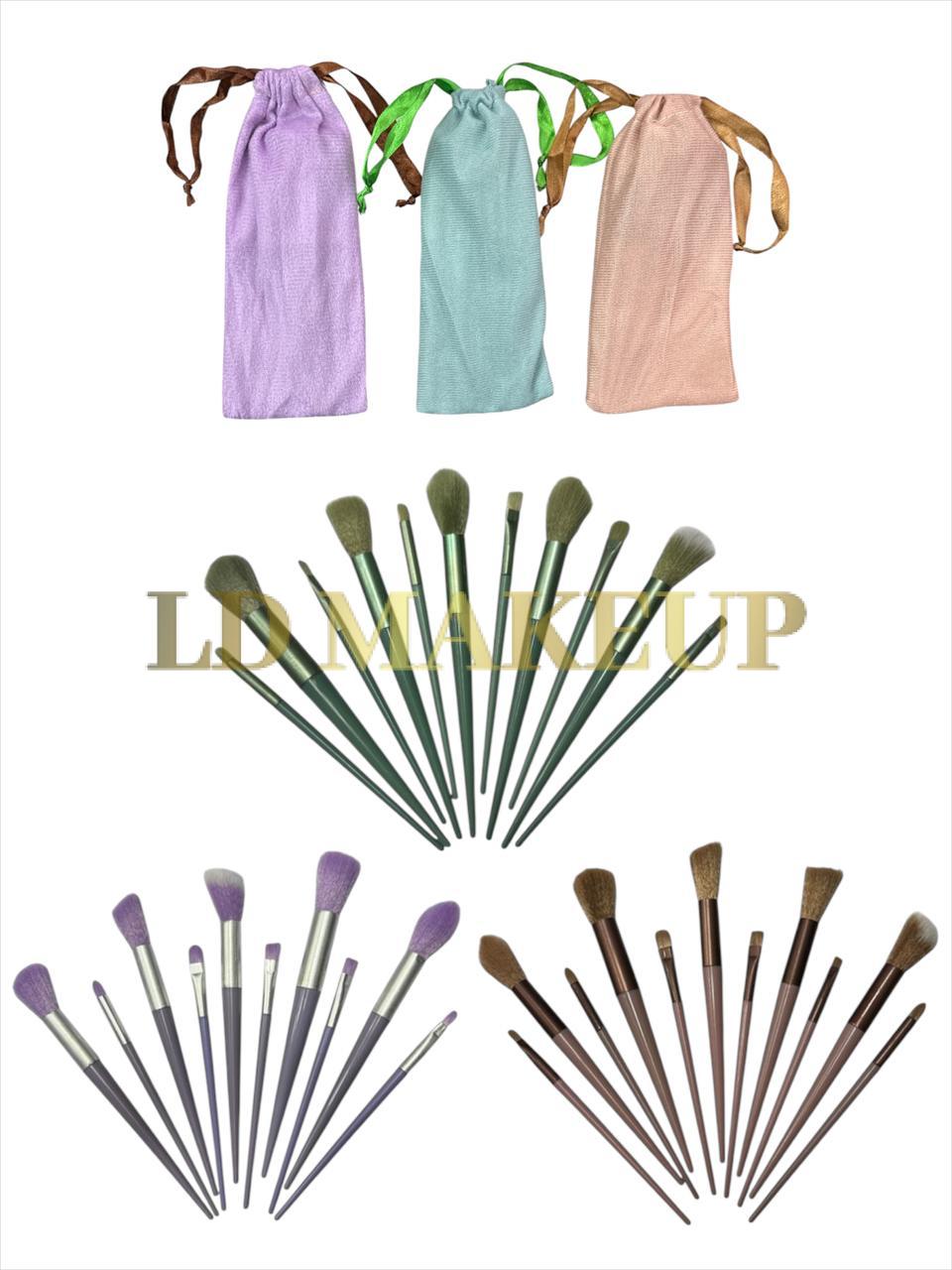Set de brochas con funda de tela x11